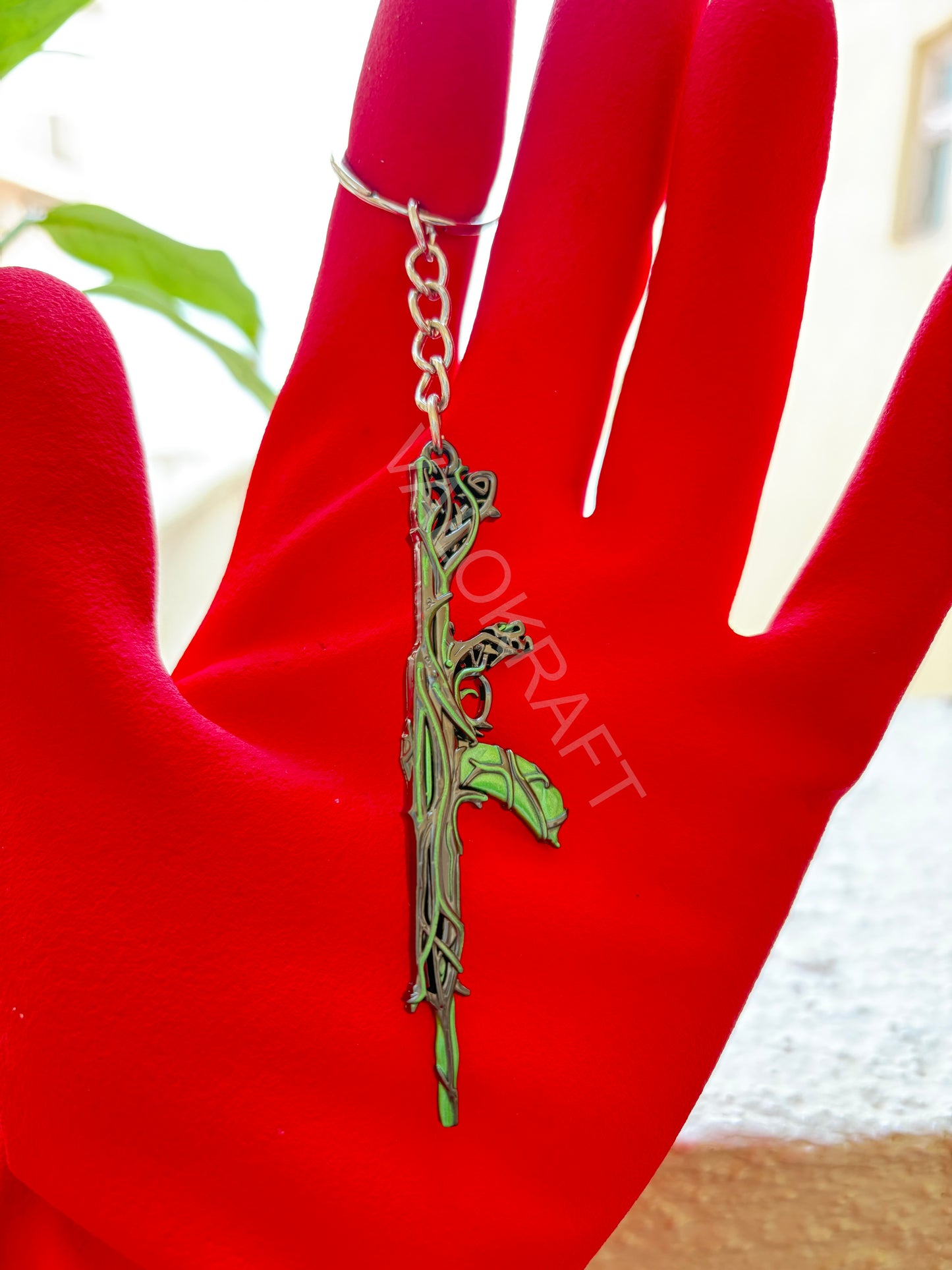 [9 CM] Gaia’s Vengeance Vandal Miniature Full Metal Keychain with Ring, Replica from FPS game Valorant