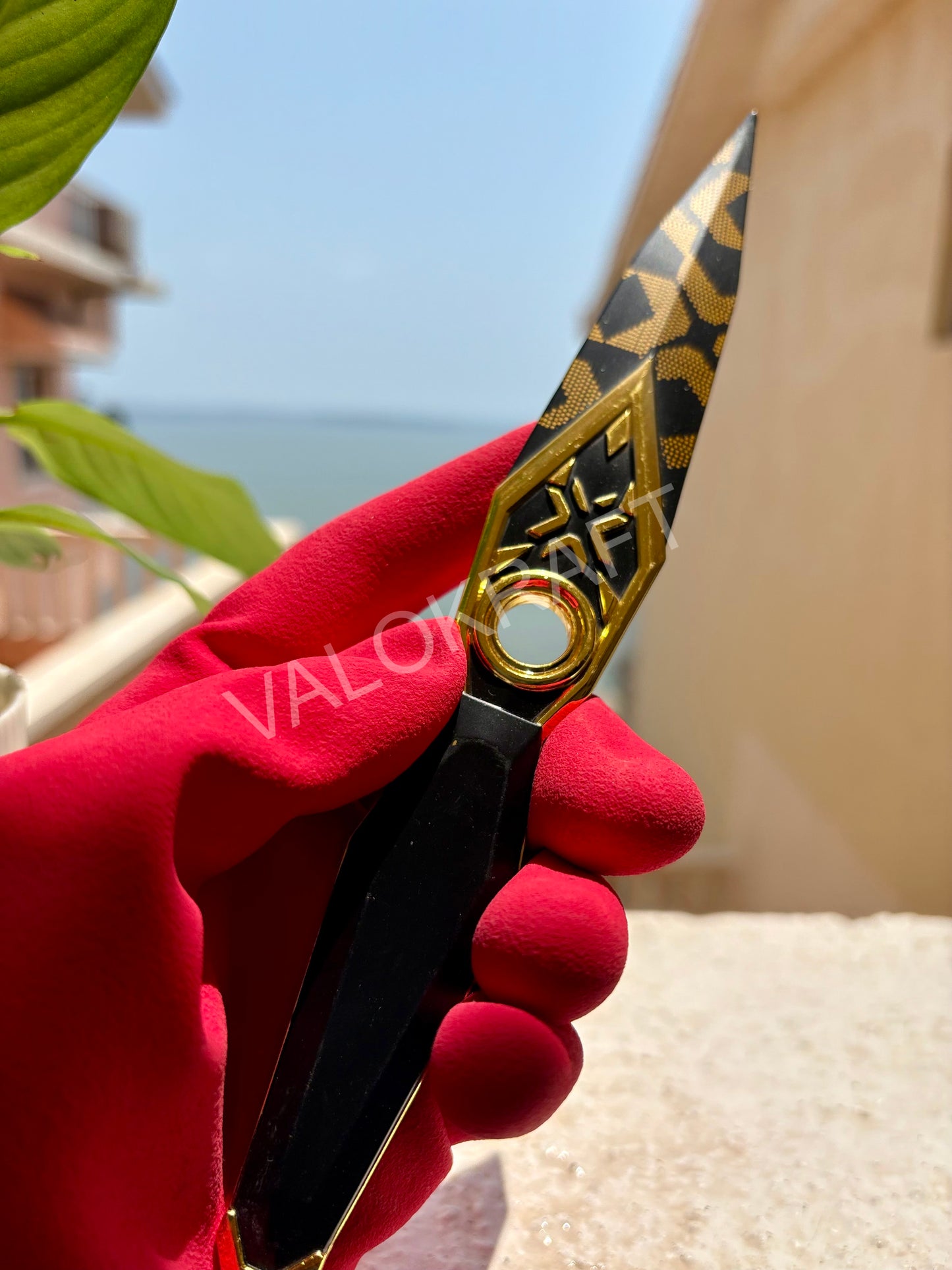 [22 CM] Valorant Champions Kunai Blunt, Full Metal Replica with Leather Pouch