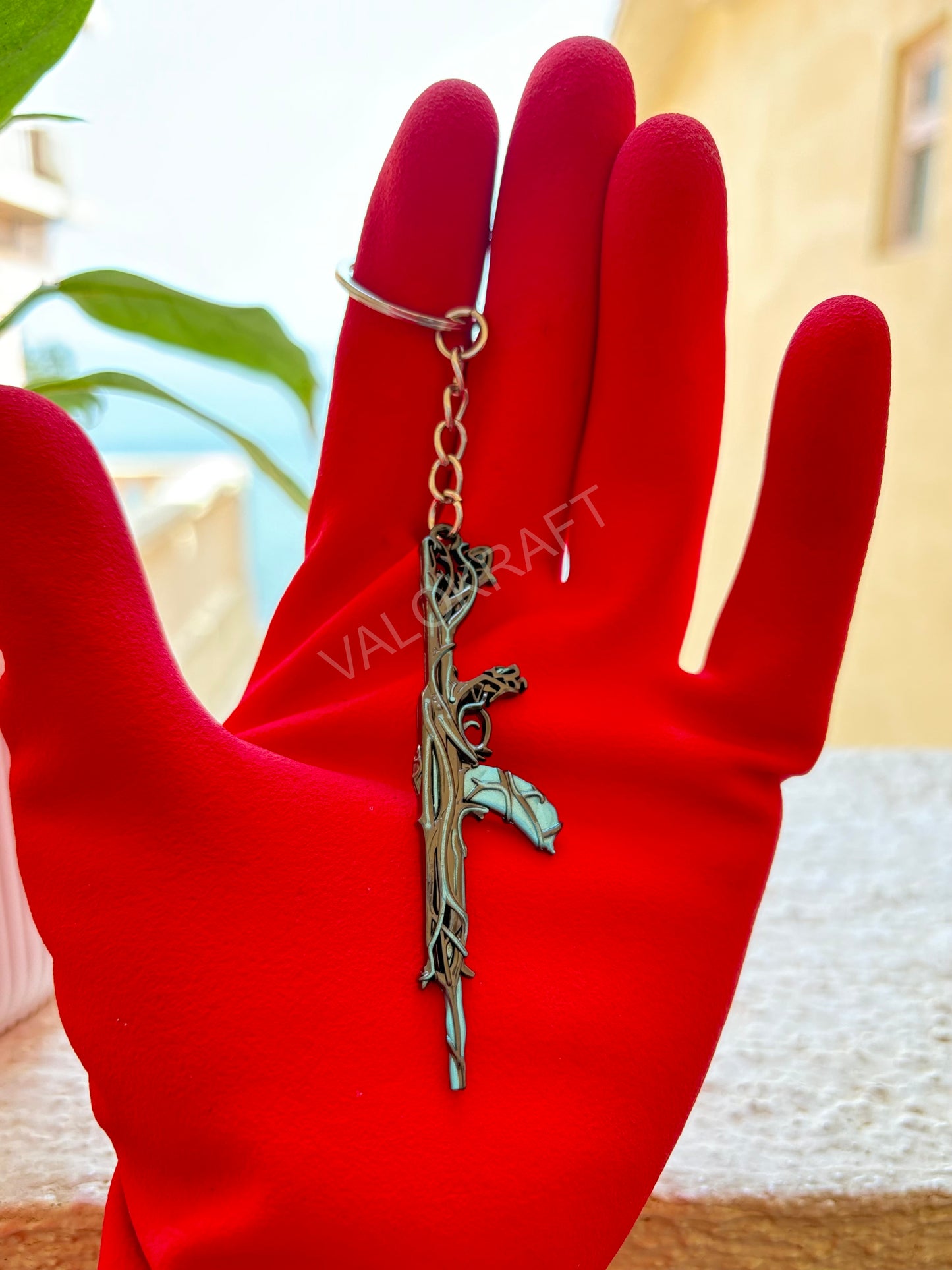 [9 CM] Gaia’s Vengeance Vandal Miniature Full Metal Keychain with Ring, Replica from FPS game Valorant